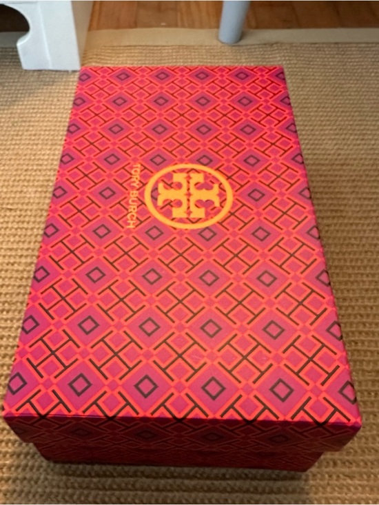 Tory Burch Miller Cloud Thong Sandals in Tan, New in the Box Sz 8.5 - Picture 8 of 8